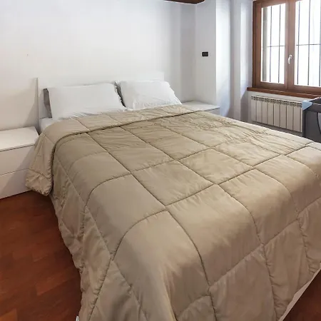 Con Travi A Vista Apartment Bergamo