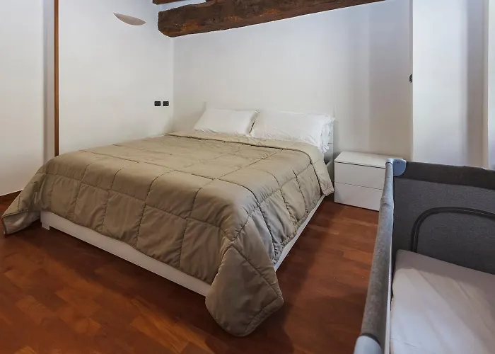 Appartamento Con Travi A Vista Bergamo