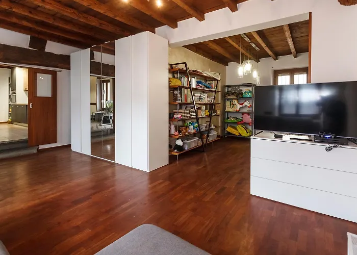 Con Travi A Vista Lejlighed