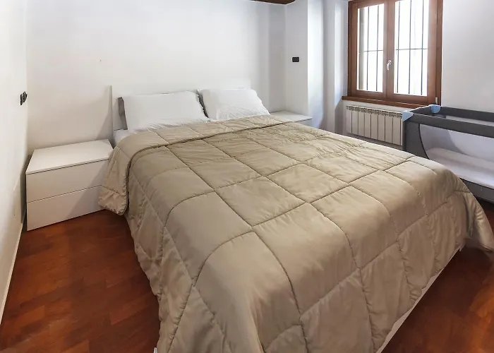 Con Travi A Vista Lejlighed Bergamo