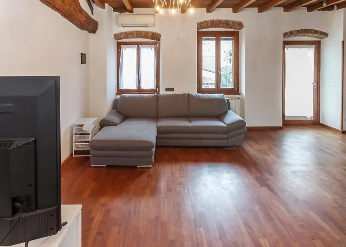 Con Travi A Vista Appartamento *