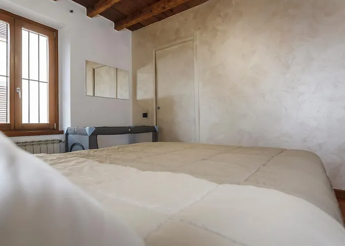 Con Travi A Vista Bergamo