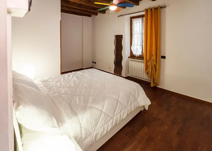 Appartamento Con Travi A Vista