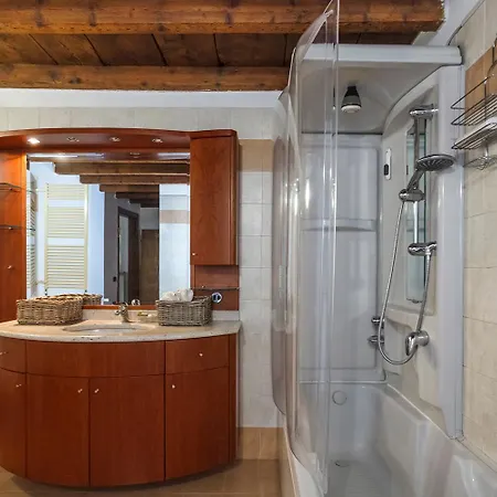 Appartement Con Travi A Vista