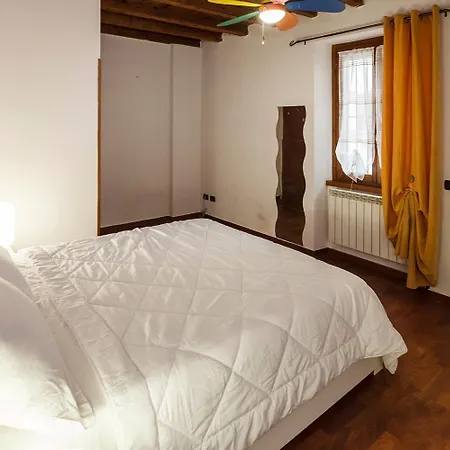 Appartement Con Travi A Vista *